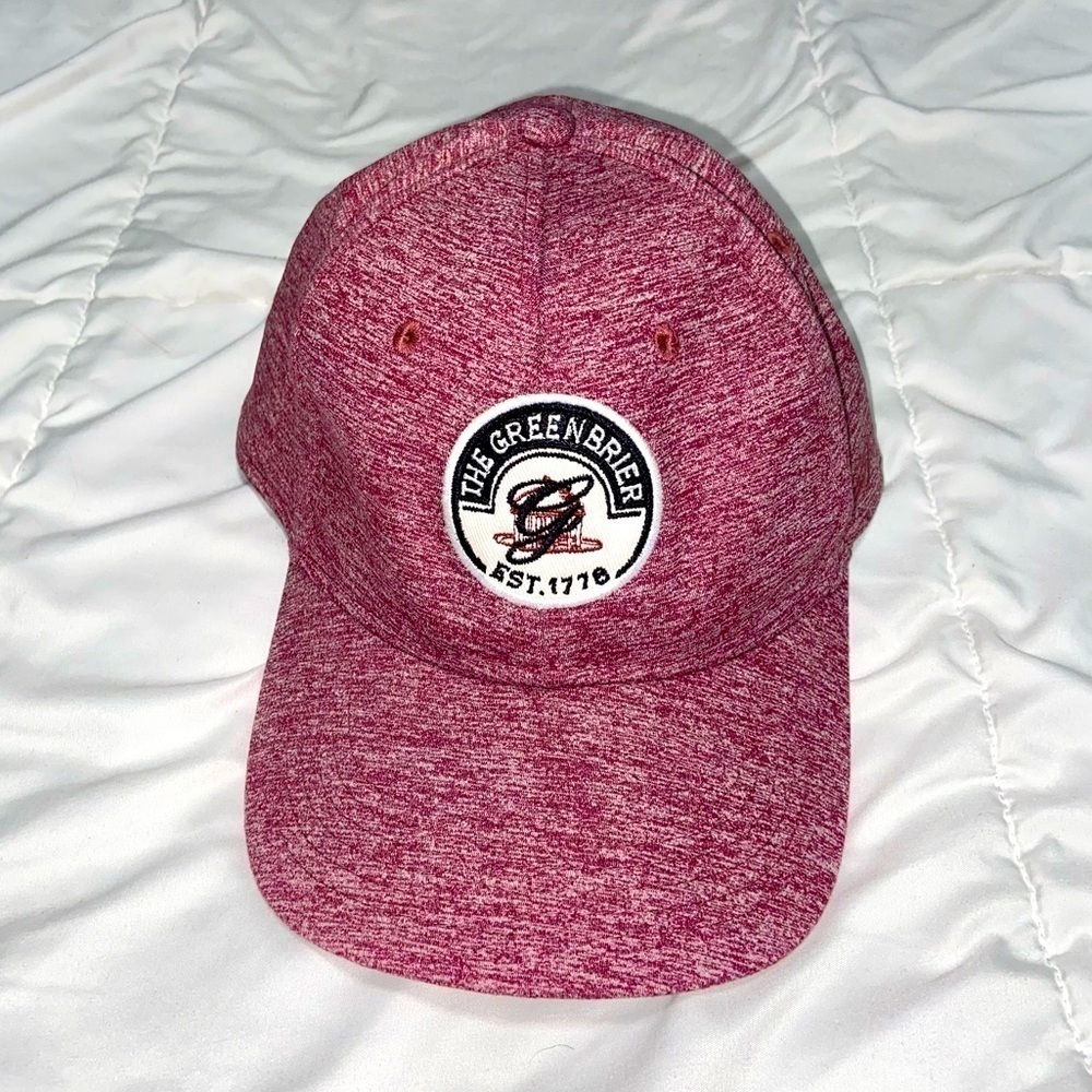 The Greenbriar Classic Golf Adjustable Women’s Hat Heather Pink Red Ahead Midfit